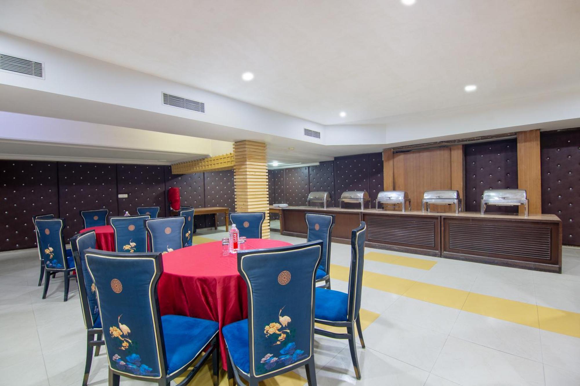 Hotel Lohmod At National Highway 8 - Free Airport Transffer Neu-Delhi Exterior foto