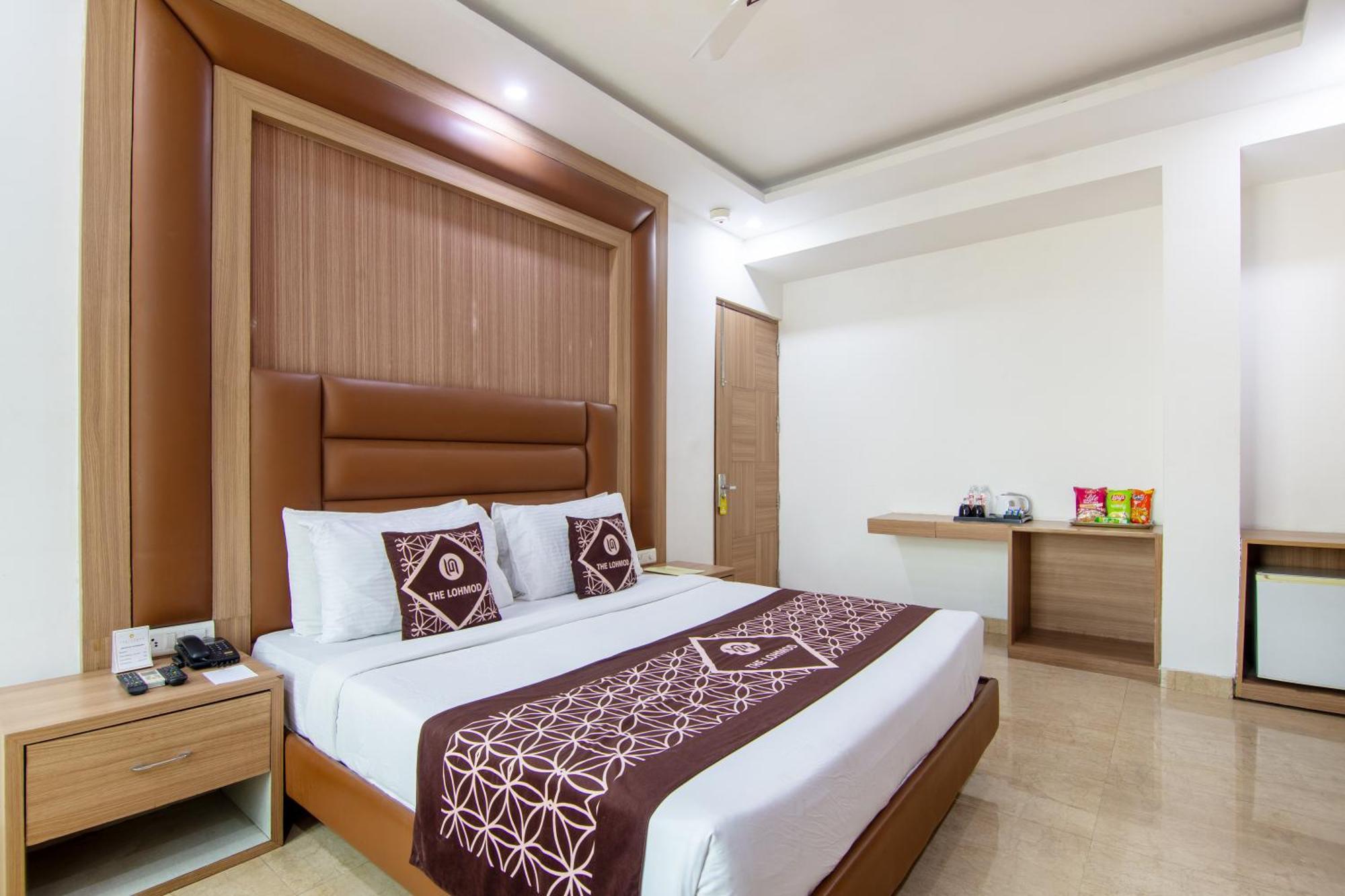 Hotel Lohmod At National Highway 8 - Free Airport Transffer Neu-Delhi Exterior foto