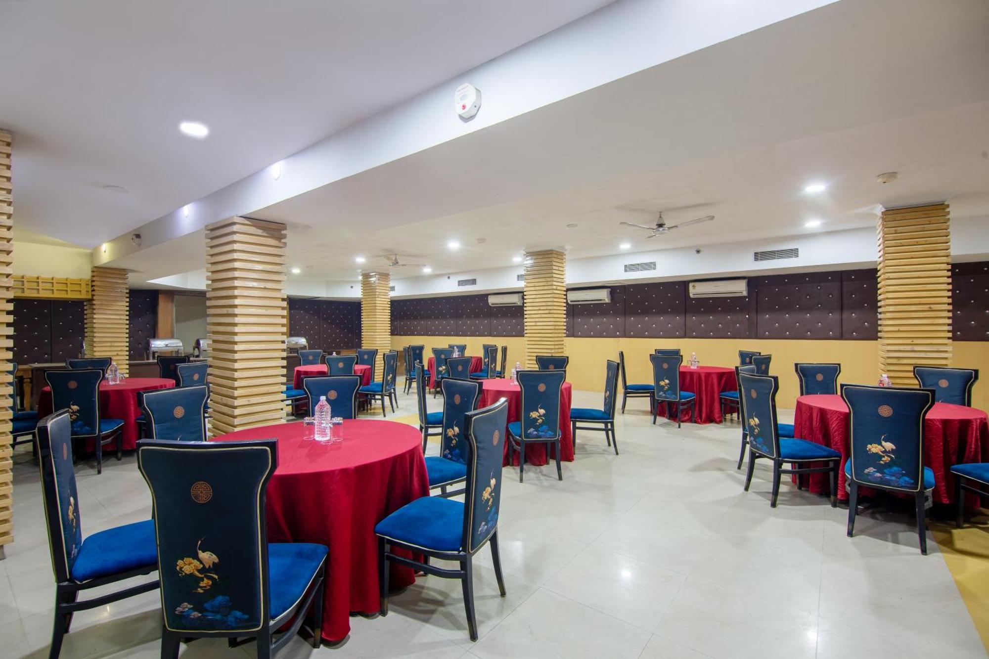 Hotel Lohmod At National Highway 8 - Free Airport Transffer Neu-Delhi Exterior foto