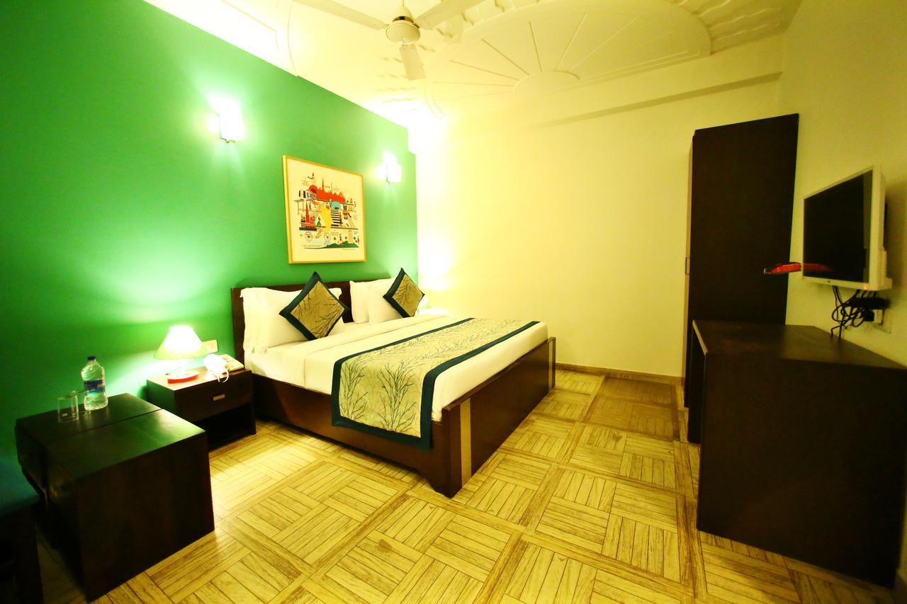 Hotel Lohmod At National Highway 8 - Free Airport Transffer Neu-Delhi Exterior foto